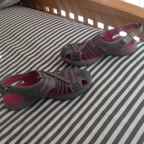 Sport Sandals - Picture 3 of 6